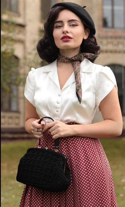100 Retro outfits ideas .
